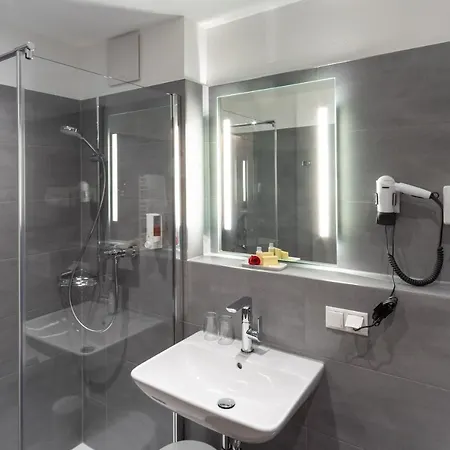 Elysee 3* Seligenstadt