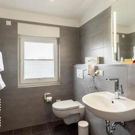 Elysee 3* Seligenstadt