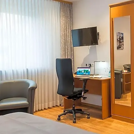 Elysee Hotel