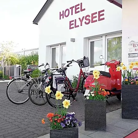 Elysee 3*