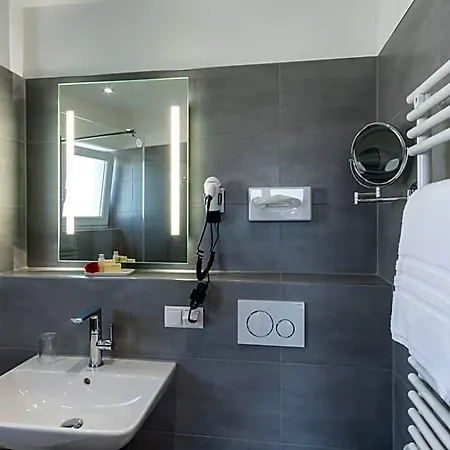 Hotel Elysee